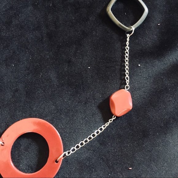 🍄 3 for 25$🍄 Burgundy and Grey necklace! - Picture 3 of 4